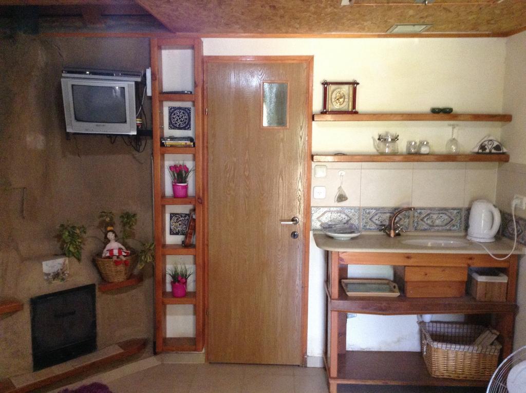 Bed and Breakfast Dutch Farm Israel Sede Zevi Экстерьер фото