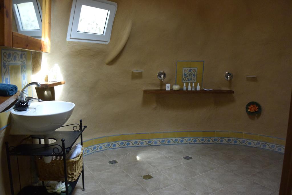 Bed and Breakfast Dutch Farm Israel Sede Zevi Экстерьер фото