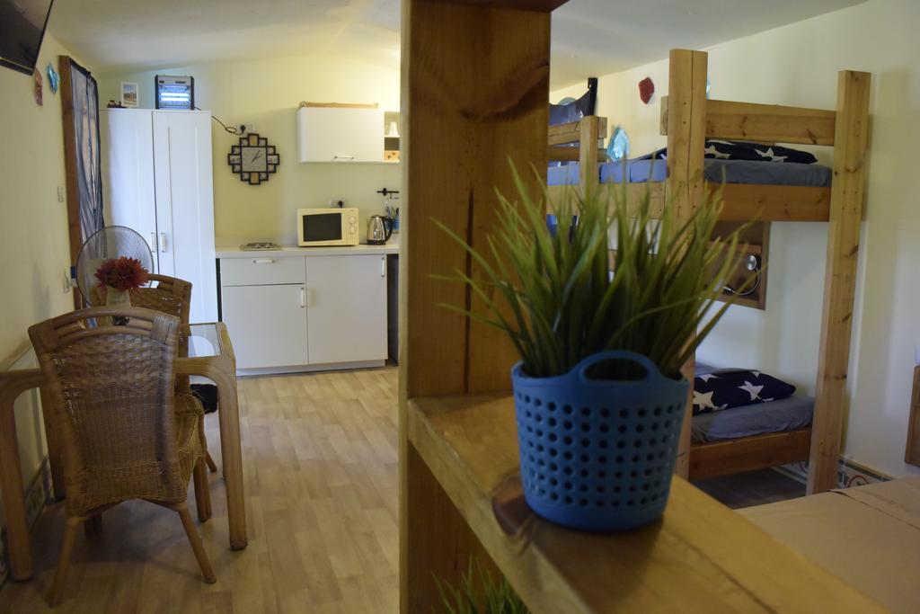 Bed and Breakfast Dutch Farm Israel Sede Zevi Экстерьер фото