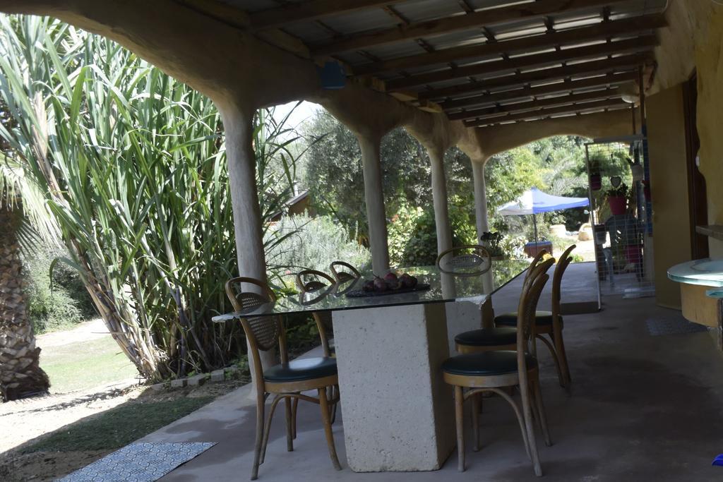 Bed and Breakfast Dutch Farm Israel Sede Zevi Экстерьер фото